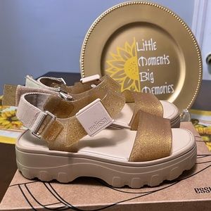 Melissa kickoffs sandals